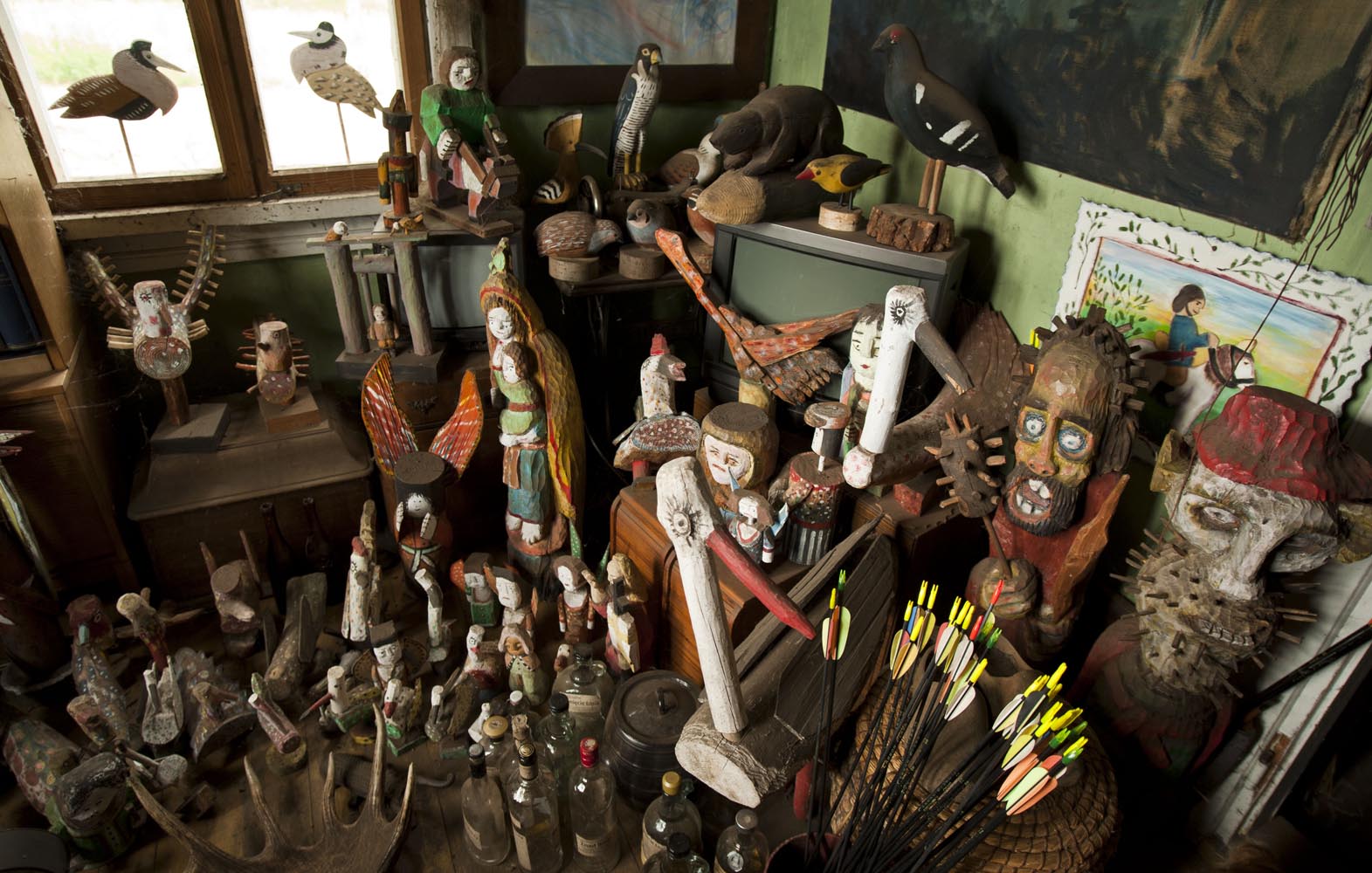 Wnętrze chaty Króla Biebrzy