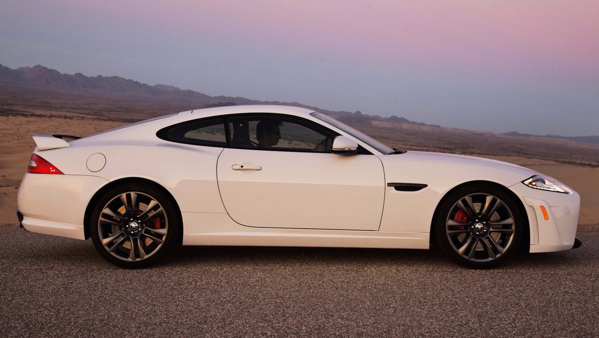 jaguar-xkr-s (7).jpg