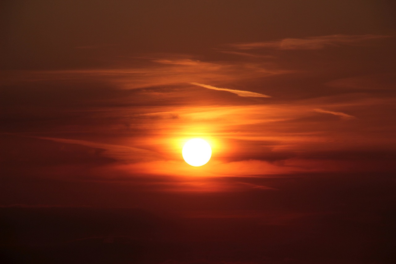 sunset-1365830_1280.jpg