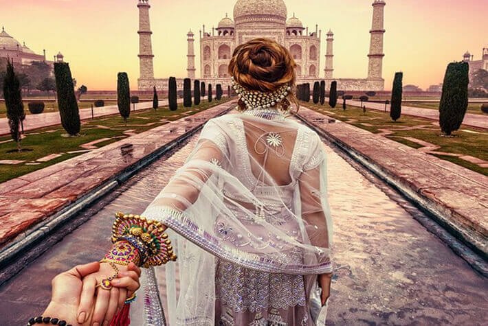 The-Amazing-Love-Story-At-Taj-Mahal.jpg