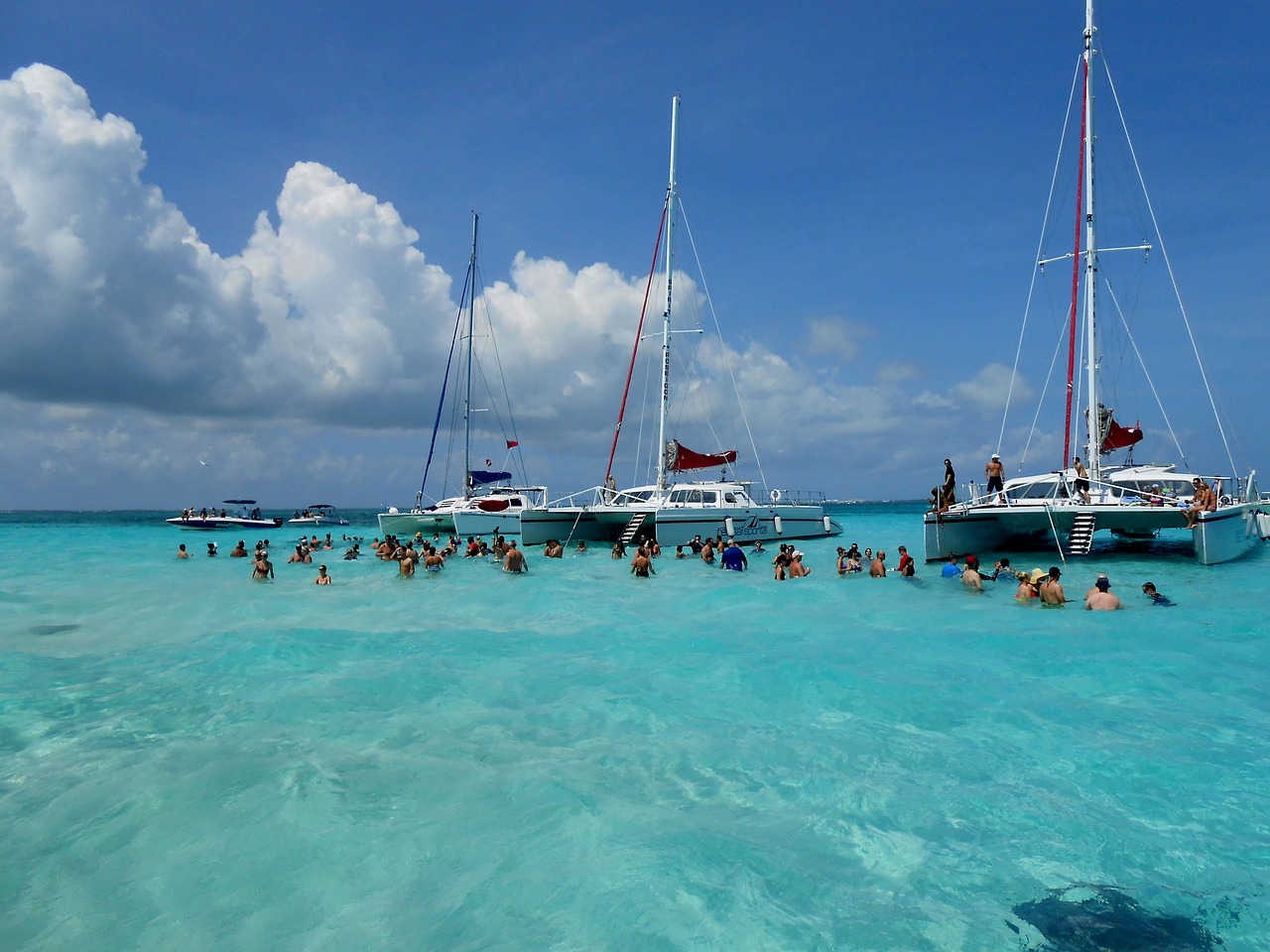 grand-cayman-2072631_1280 (1).jpg