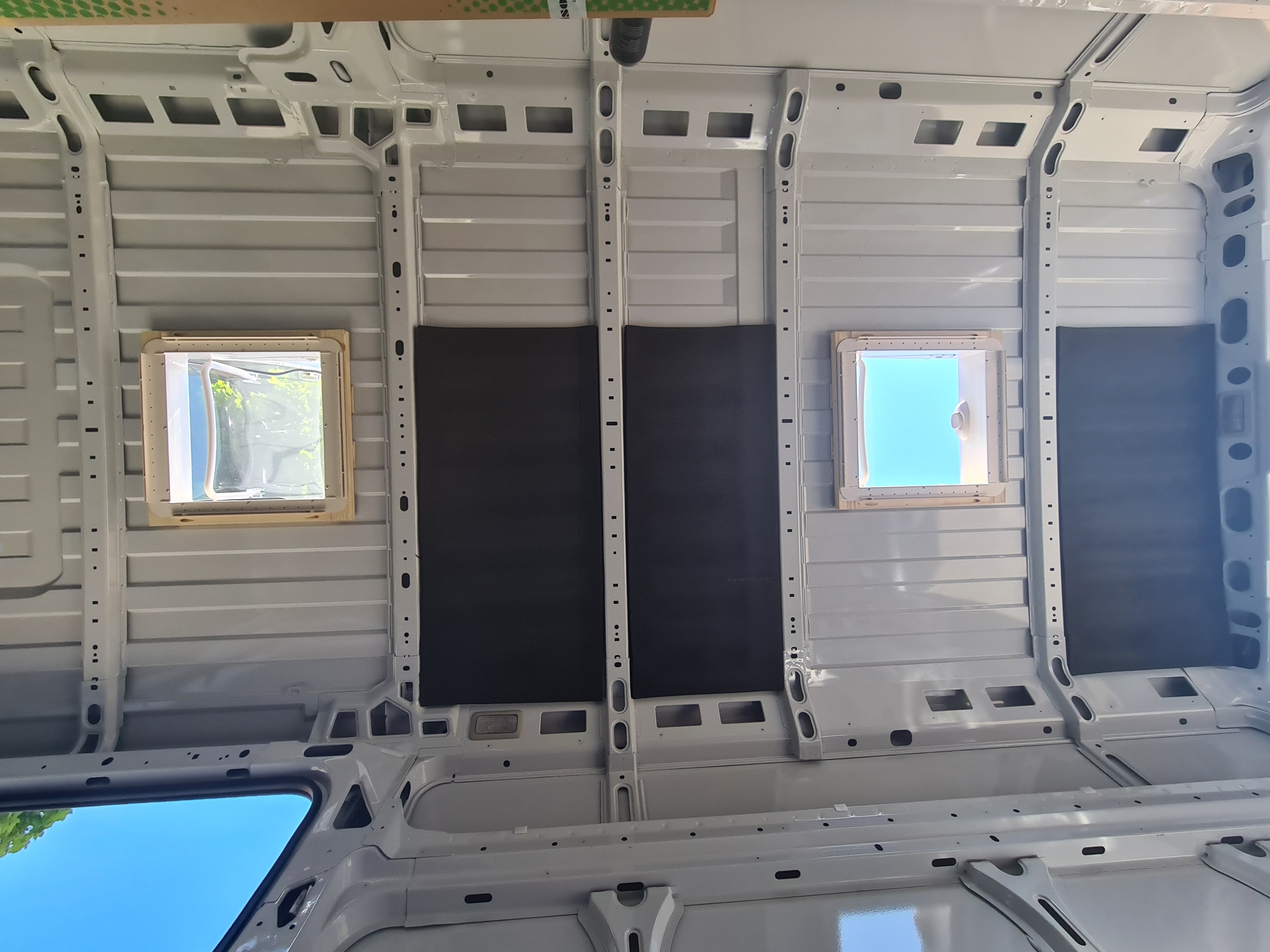 Camper Ausbau (19).jpg
