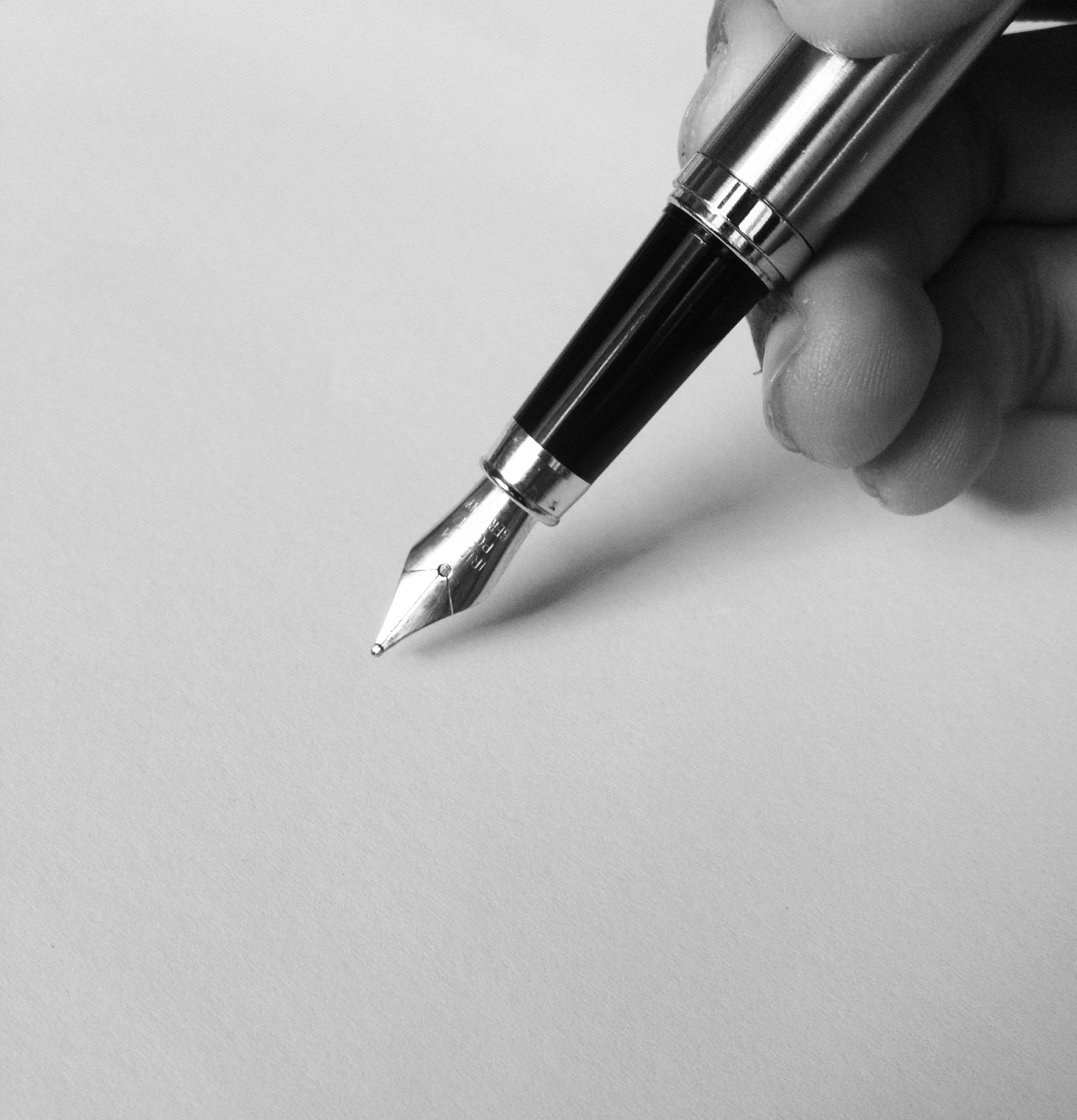 black-and-white-black-and-white-fountain-pen-753695.jpg