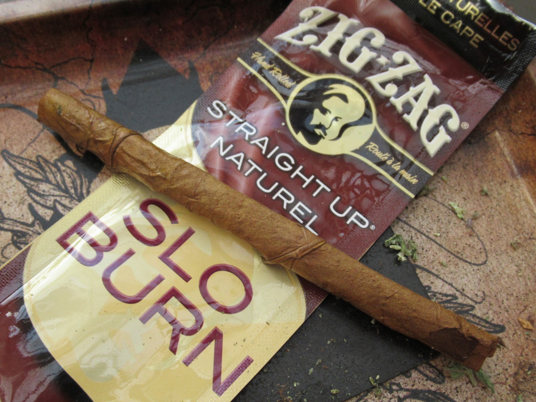 rolledupbluntsss.jpg
