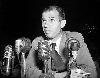 Alger_Hiss_(1950).jpg