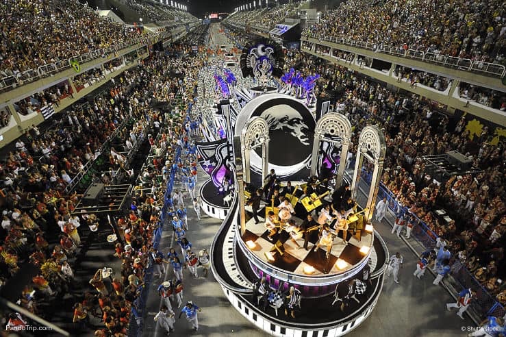Worlds-famous-carnival-in-Rio-de-Janeiro-samba-school-parading-in-Sambadromo.jpg