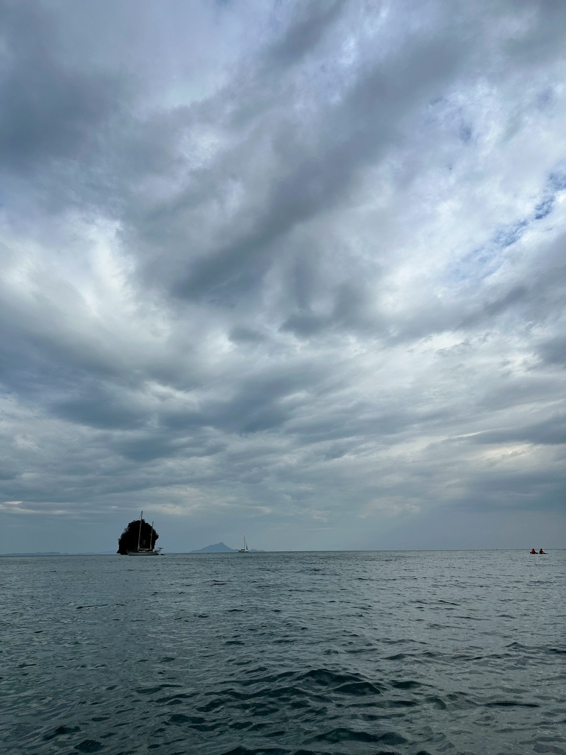 Railay Beach12.jpg