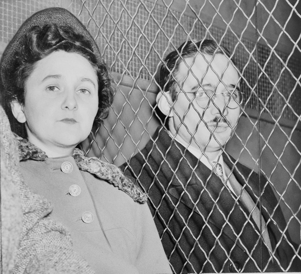 1024px-Julius_and_Ethel_Rosenberg_NYWTS.jpg