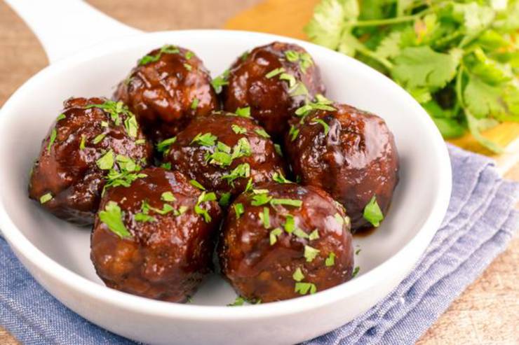 keto-cranberry-meatballs-85.jpg