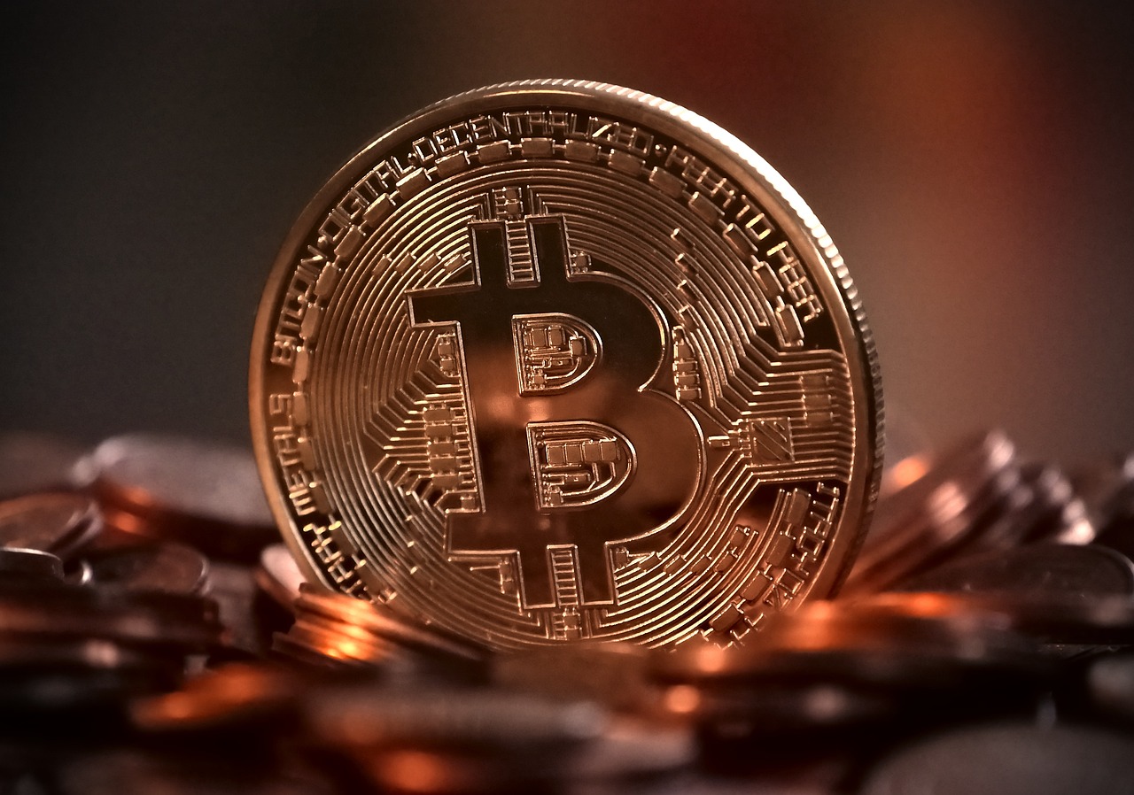 bitcoin-gfe817001f_1280.jpg