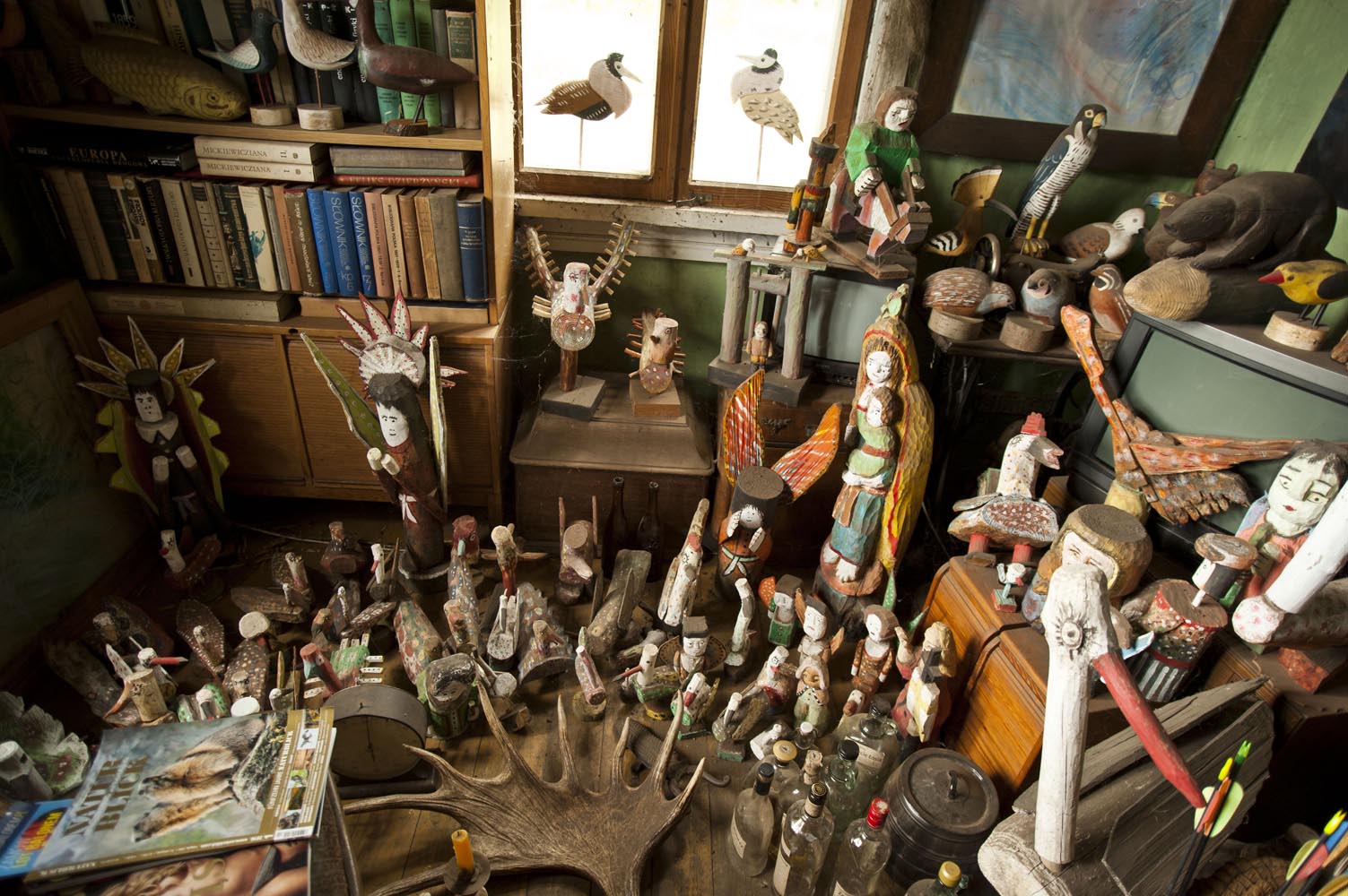 Wnętrze chaty Króla Biebrzy