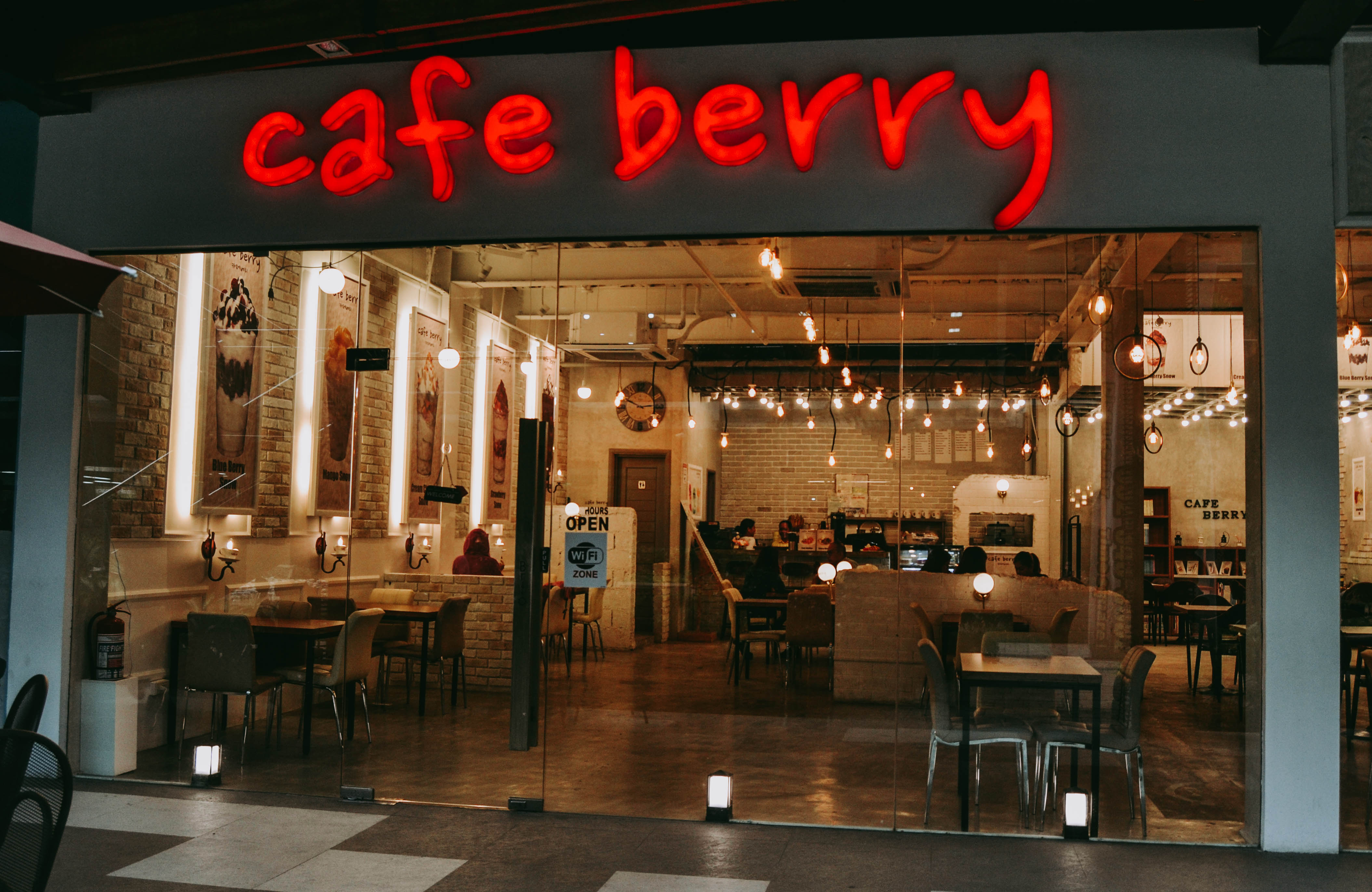 My Travel Visits Featuring Cafe Berry 1 Outside Look Steemit