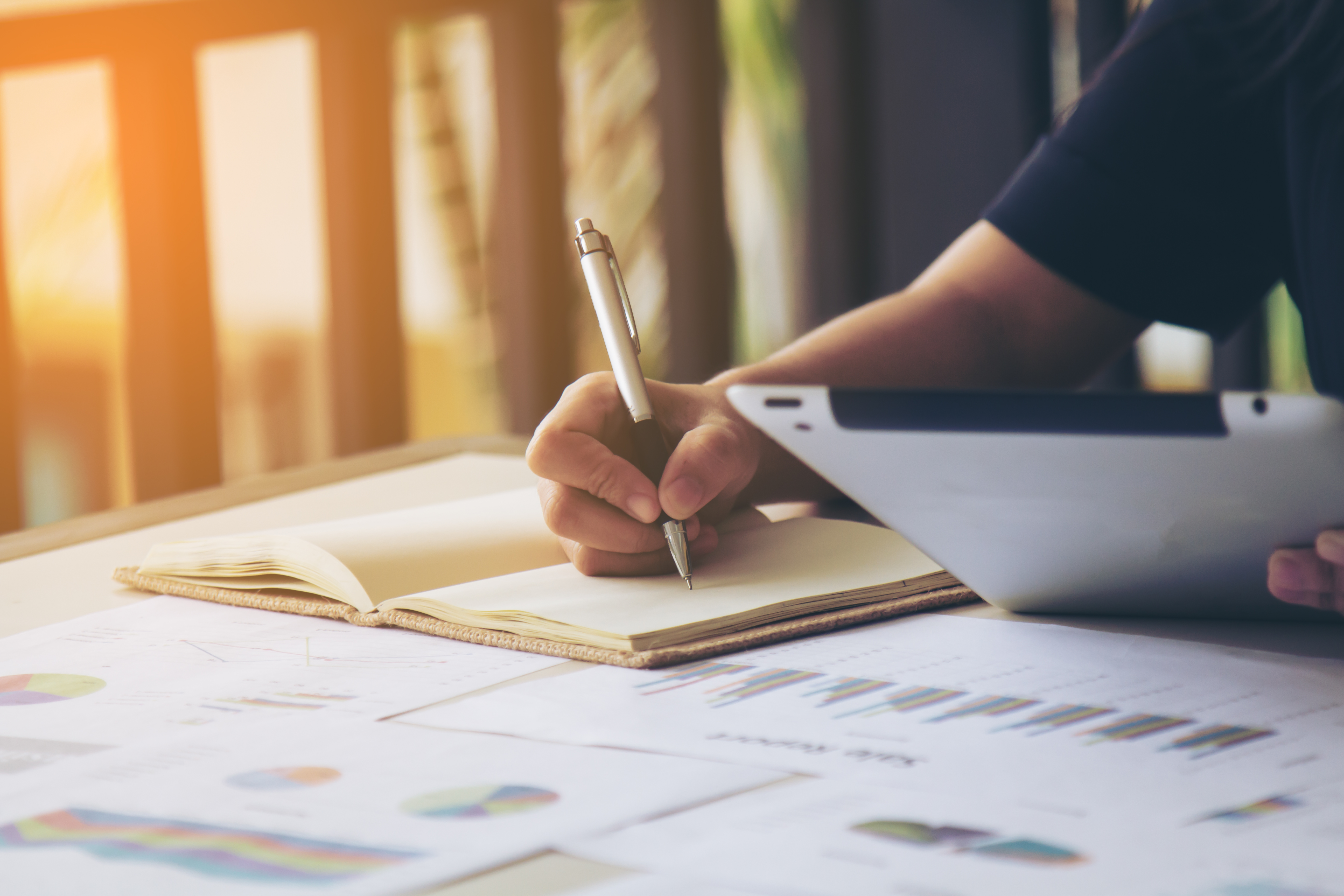 business-women-signature-document.jpg