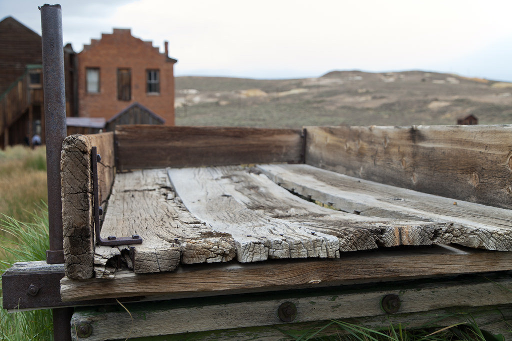 8263897567-ghost-town-bodie-california (FILEminimizer).jpg