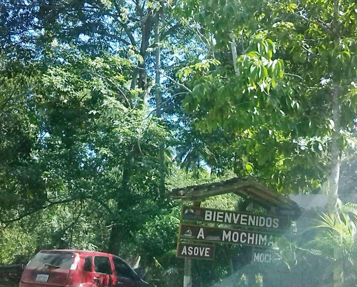 Mochima entrada.jpg