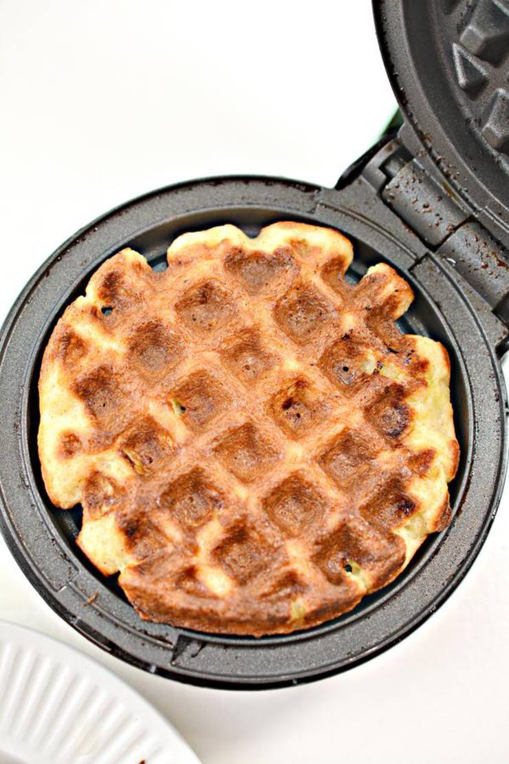keto-chaffle-apple-fritter-84.jpg