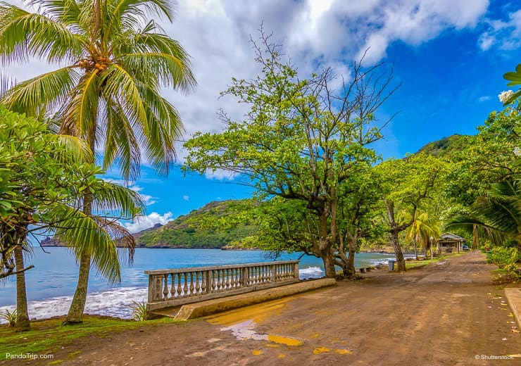 Muddy-road-at-the-ocean-on-Nuku-Hiva-Marquesas-Islands-French-Polynesia.jpg