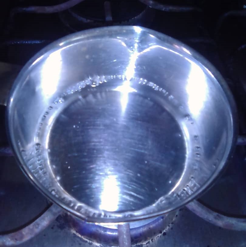 4. 90 ml agua hirviendo.jpeg