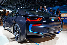 BMW_i8_IAA_2013_02_cropped.jpg