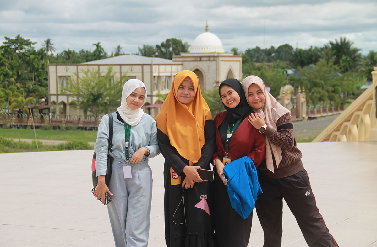 Monumen Malikussaleu_09.jpg