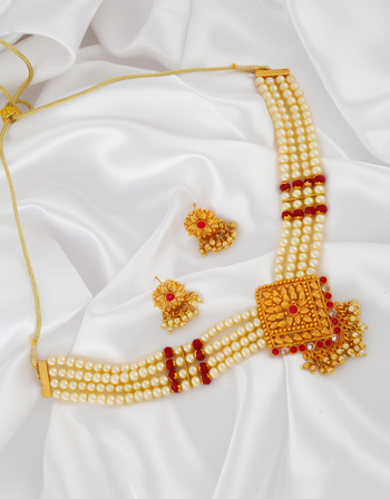 south indian jewellery.jpeg