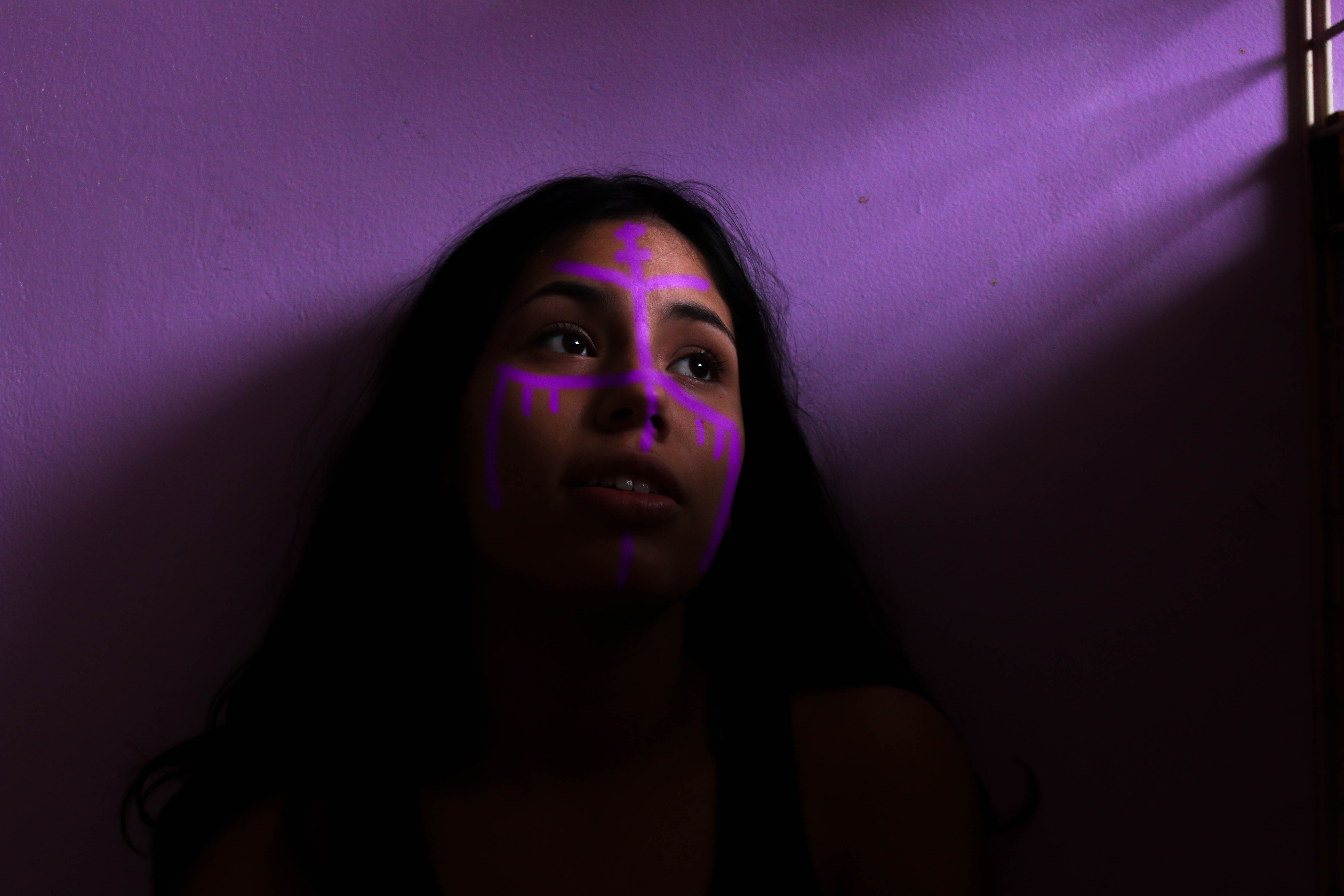 emiliana%20prueba%202%20morado.jpg