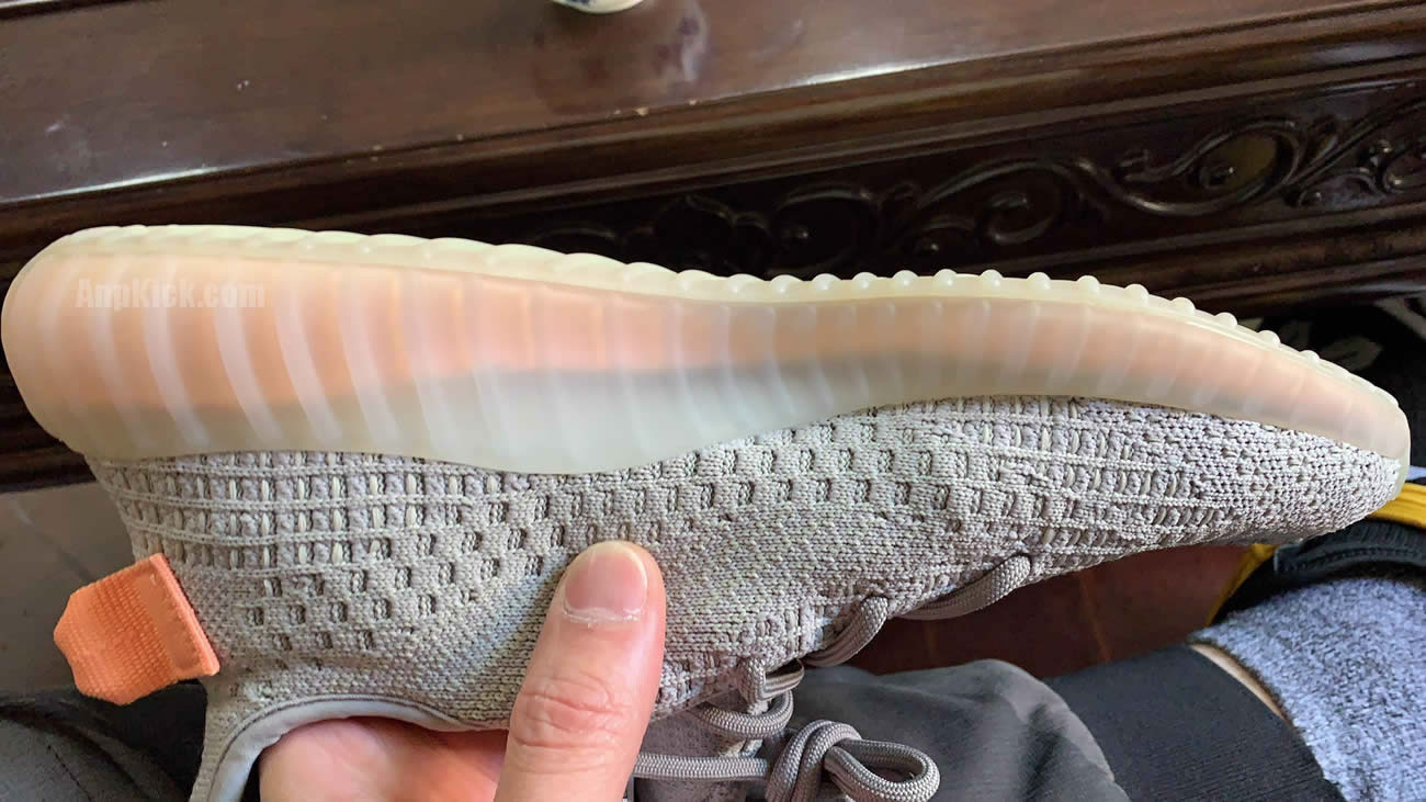 new-yeezy-true-form-price-release-date-eg7492-side-anpkick-(4).jpg