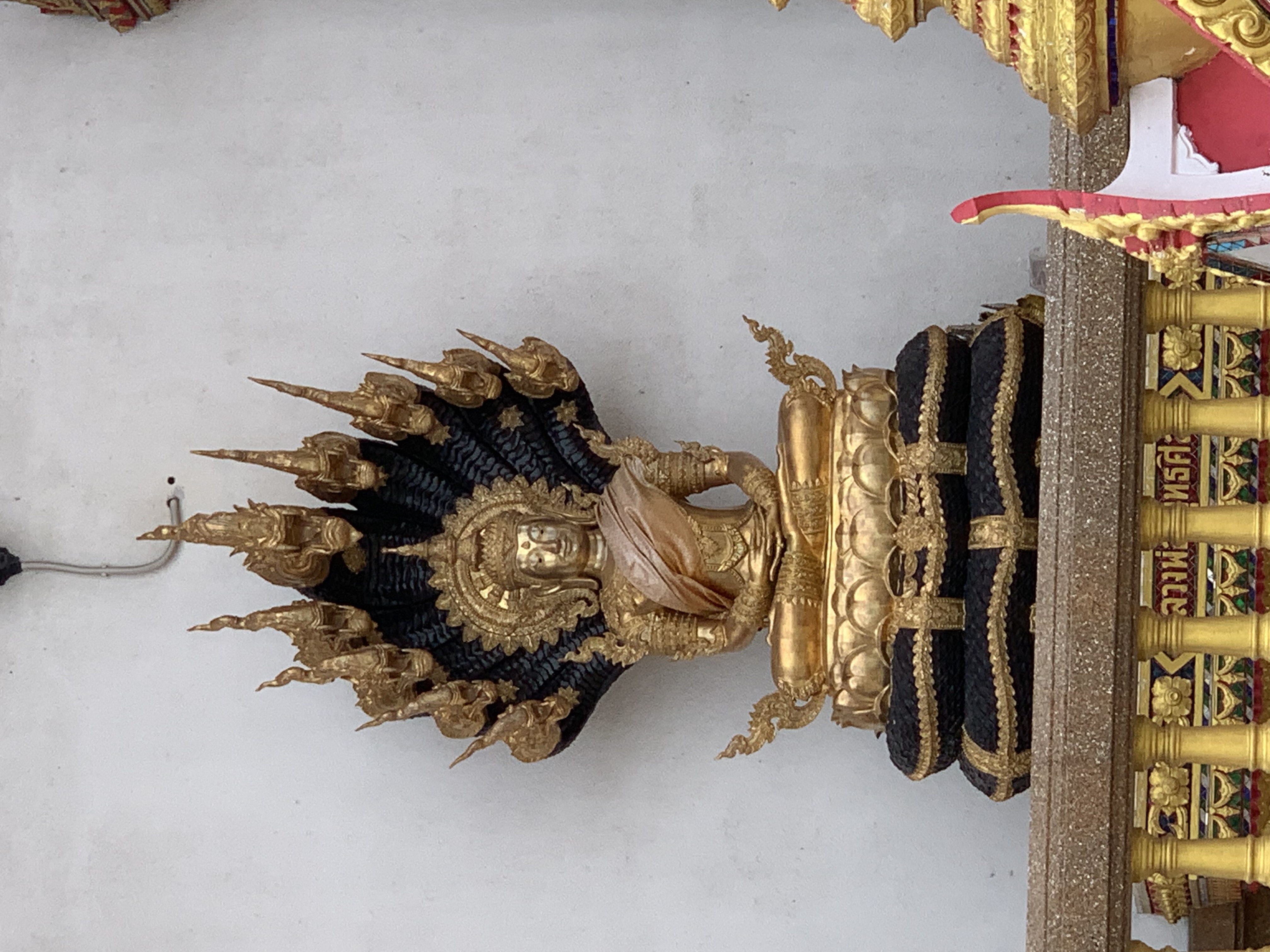 Wat Rat Burana8.jpg