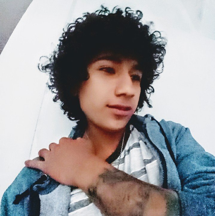 35169391_101464137425592_8722230498228699136_n (1) (1).jpg