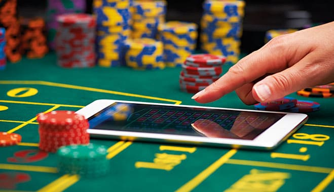 How-the-Online-Casino-Industry-is-Driving-Growth (1).jpg