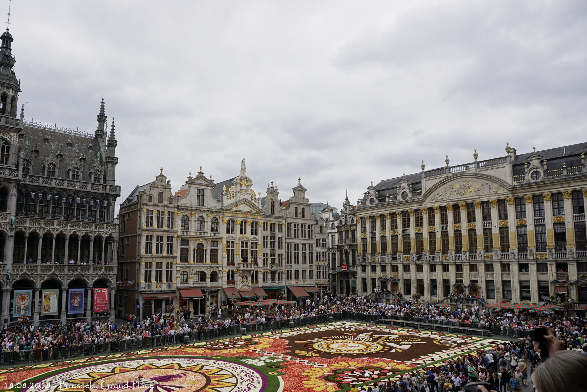 18.08-16-Brussels, Grand-Place.jpg