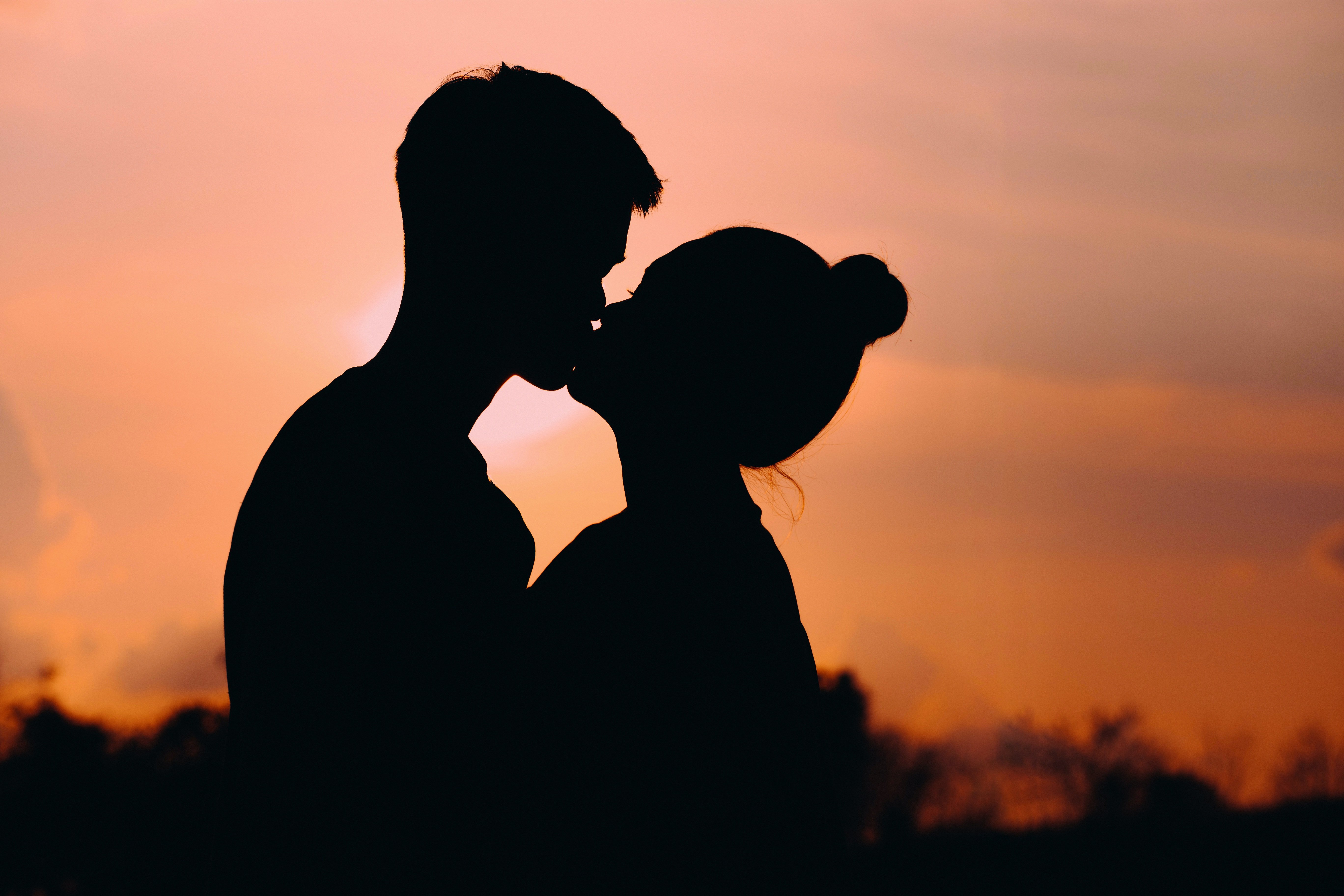 jupilu-couple-6615590.jpg