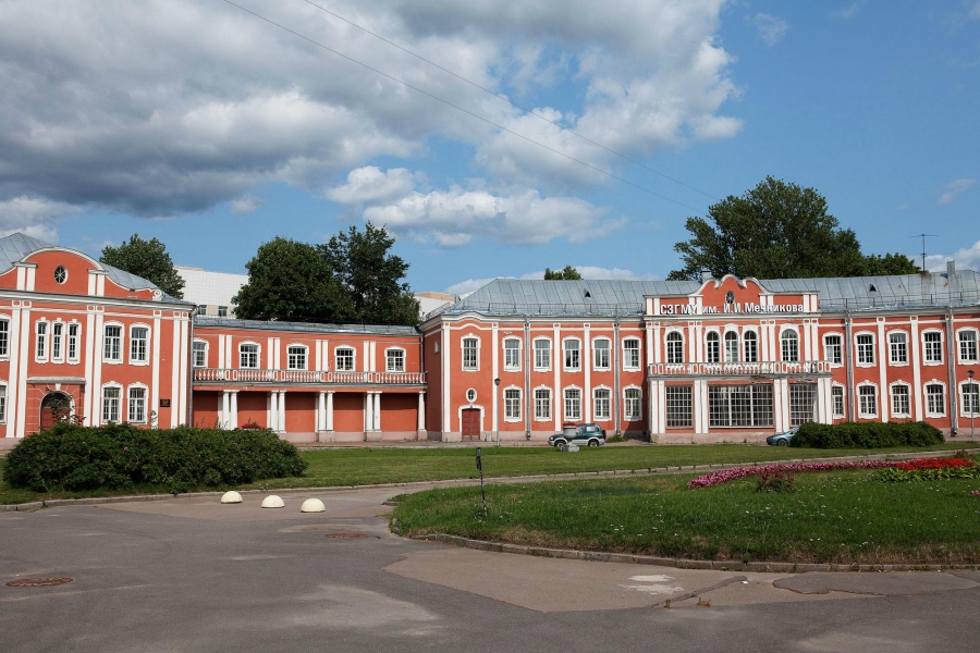 Больница мечникова спб. Больница имени Петра Великого Санкт-Петербург. Пискарёвский 47 больница Мечникова. Клиника Петра Великого Пискаревский 47. СЗГМУ им Мечникова Пискаревский 47.