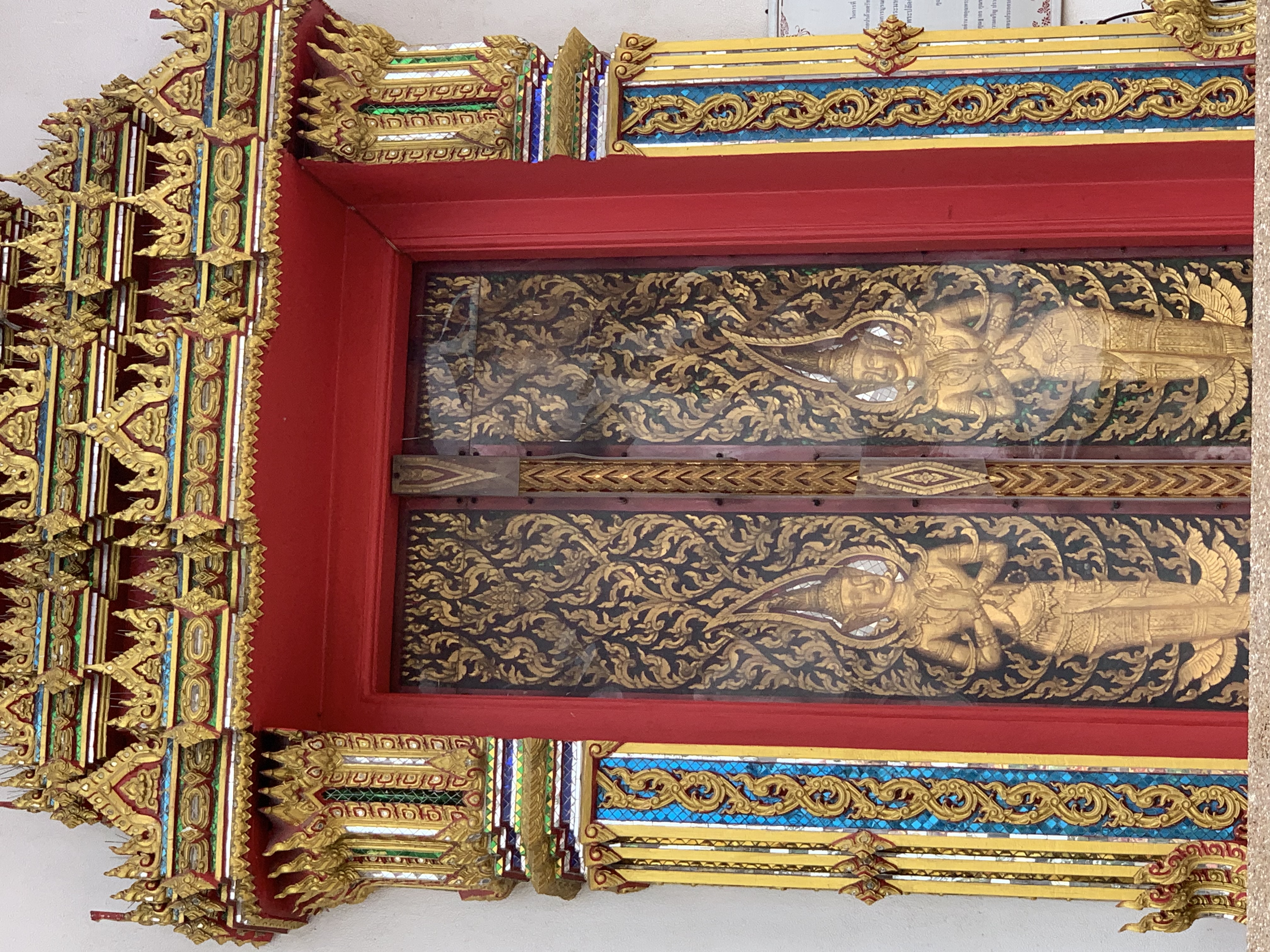 Wat Rat Burana11.jpg