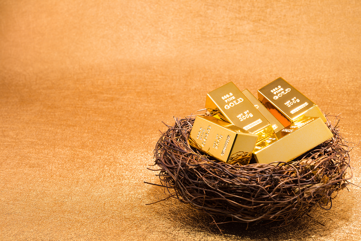 Recency bias investing in gold forex option what is it