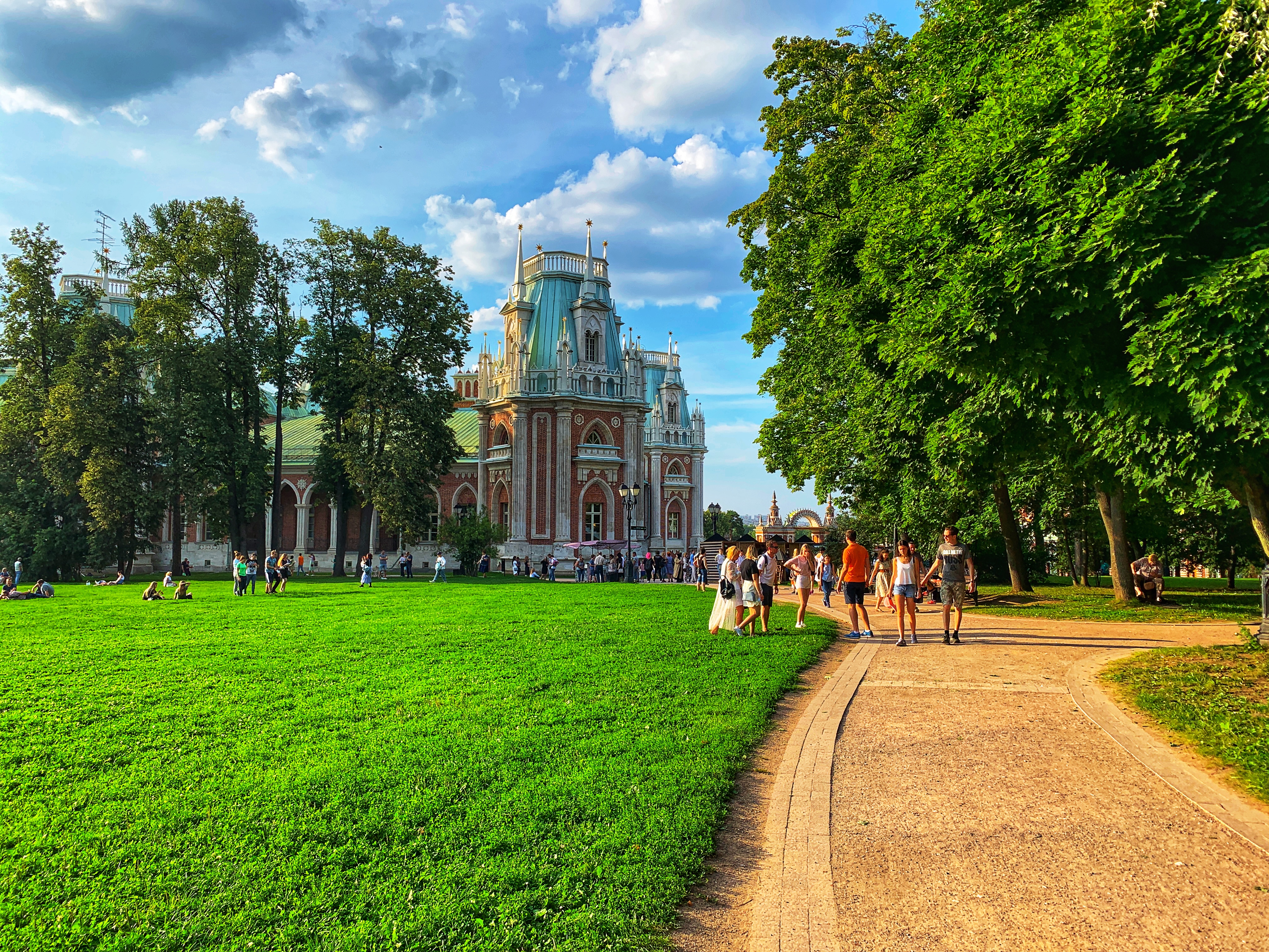 Tsaritsyno.jpeg