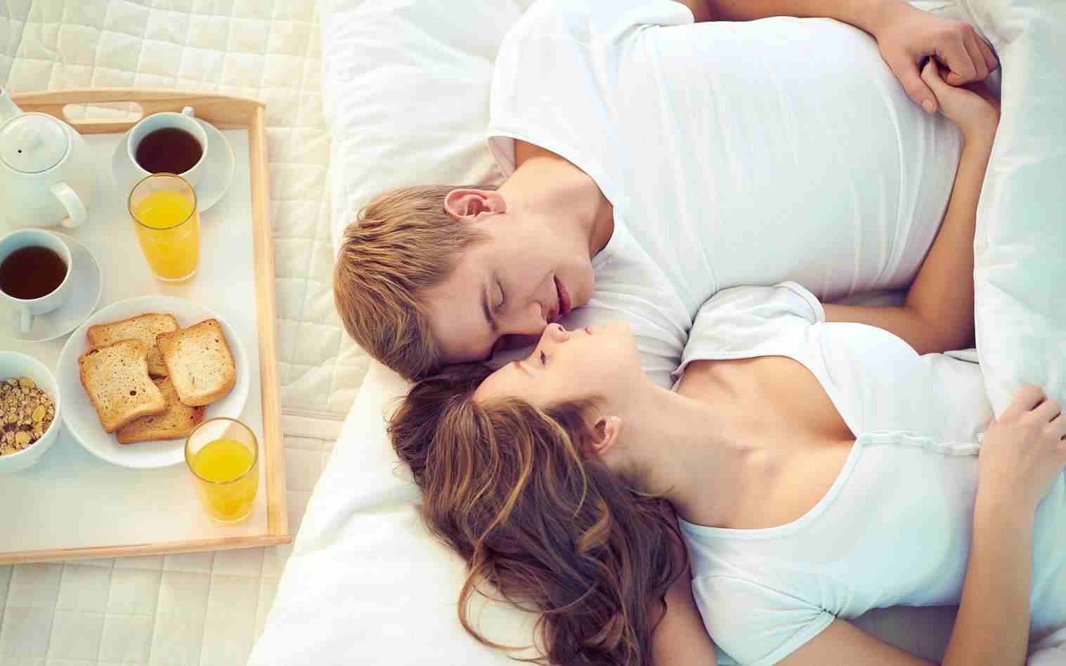 Do You Sleep Back-To-Back With Your Partner? Here's What It Says About Your  Relationship | HuffPost UK Life
