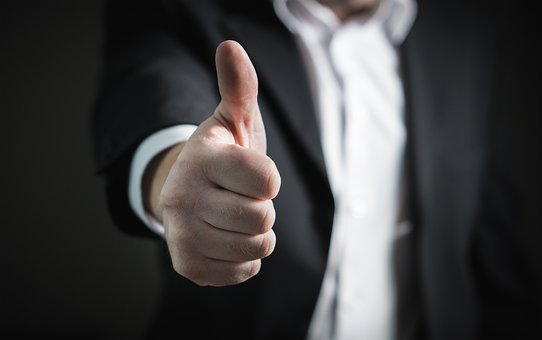 thumbs-up-2056022__340.jpg