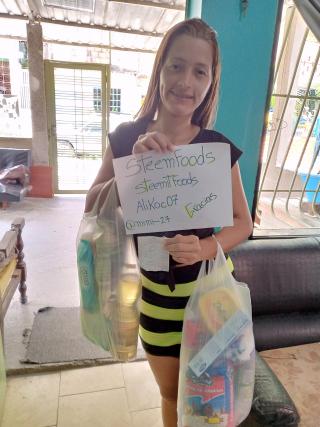 Food Donation 32-1.jpg