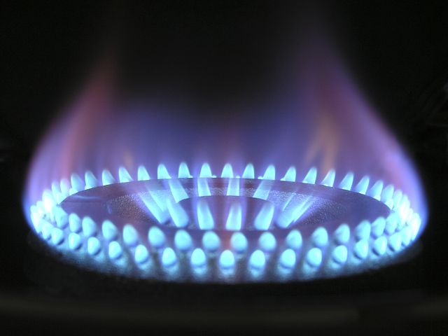 flame-580342__480.jpg