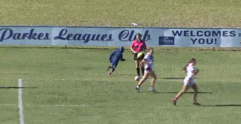 1527094770154280452.gif