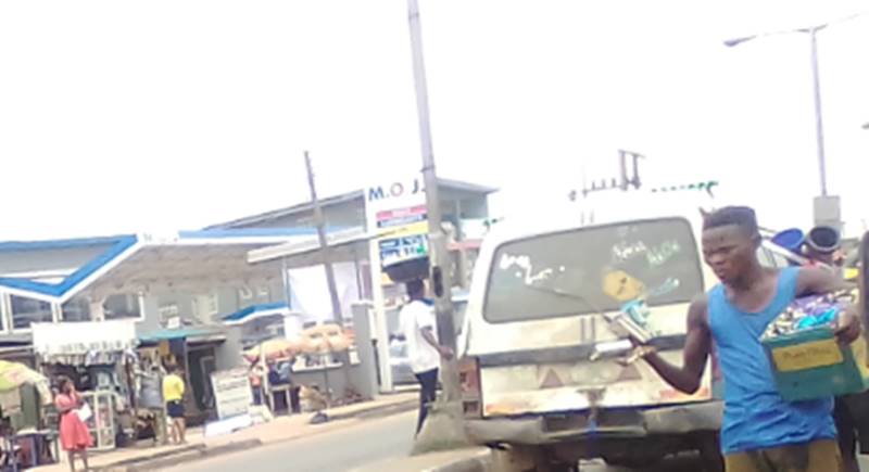 More Street Traders Hustling.jpg