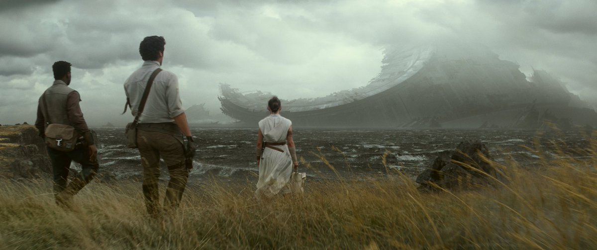 Star Wars 9 - Sitting Death Star.jpg