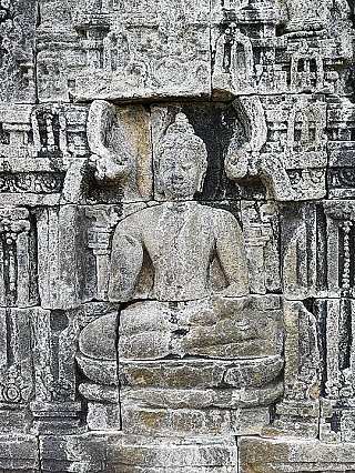buddha-indonesia-small (3).jpg