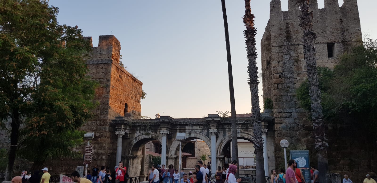 WhatsApp Image 2018-08-23 at 20.55.40 (1).jpeg