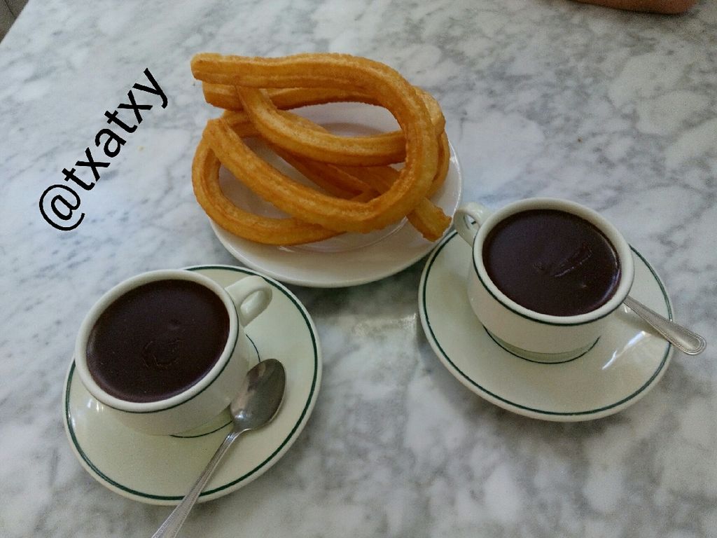 69214606_a.jpg