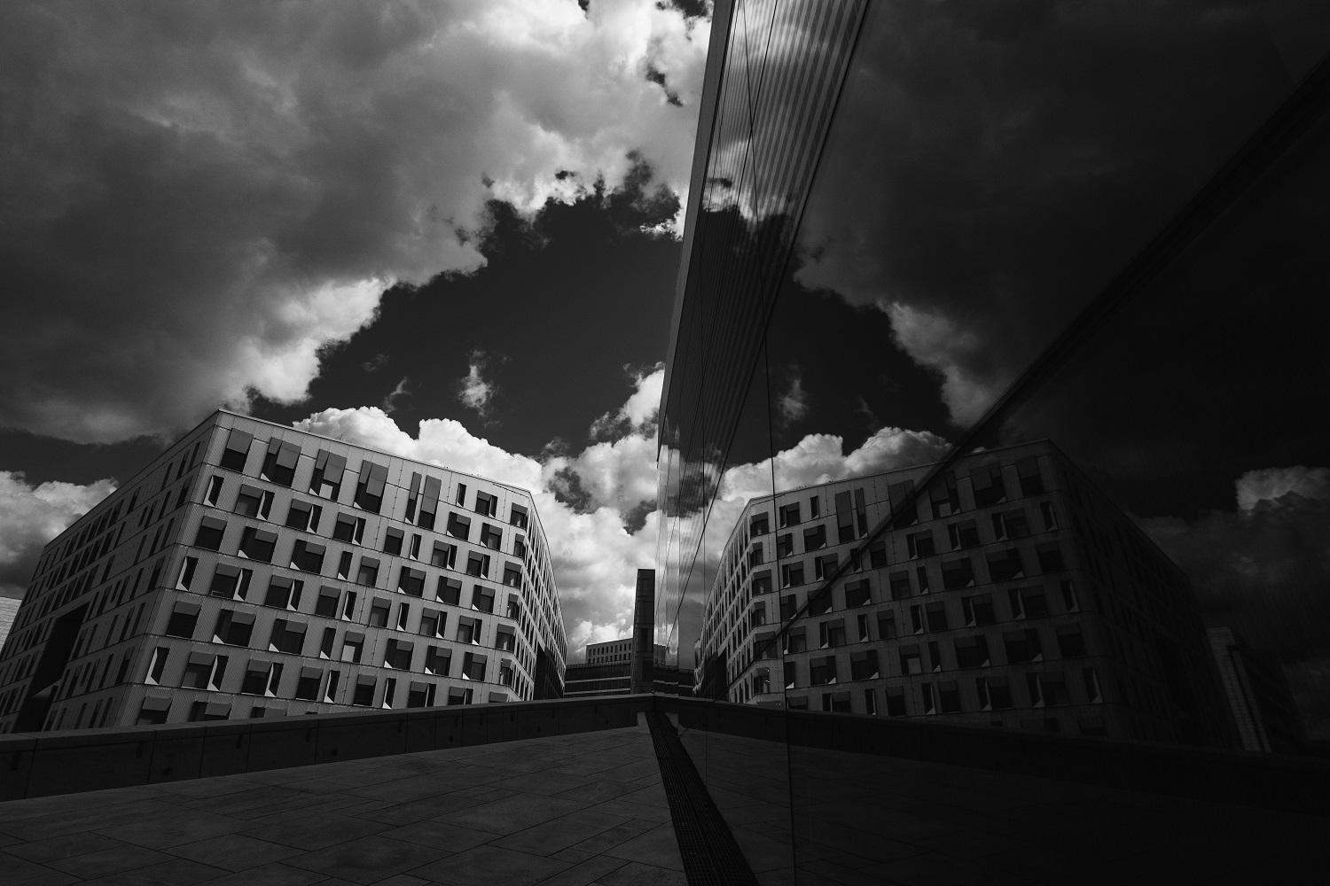 Oslo Opera reflection - st.jpg