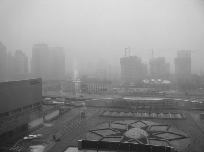 beijing-smog_resize_md-696x521 (1).jpg