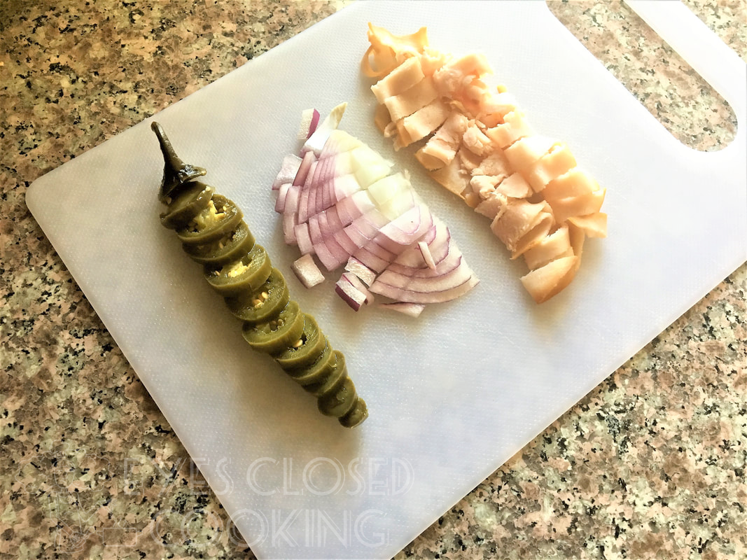 EyesClosedCooking-CheeseTurkeyOmelet---02.png