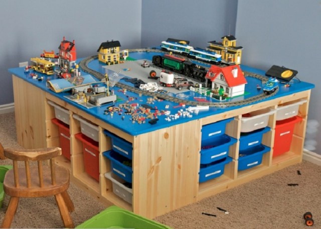 lego1.jpg